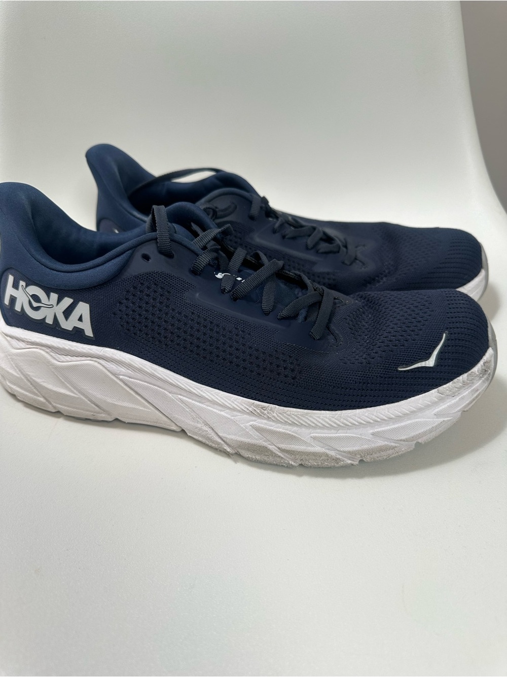 Hoka One One Arahi Men's Navy and White Running Shoes